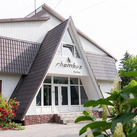 Rhombus Hotel Lutsʼk Exterior foto